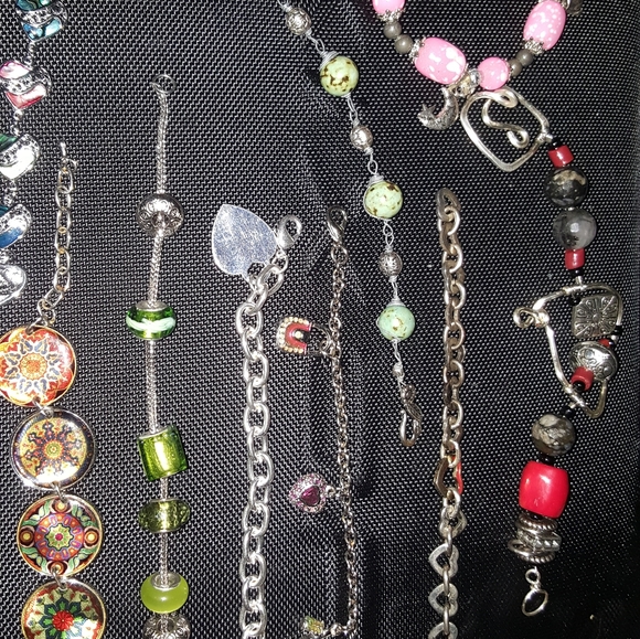 12 braclets - Picture 3 of 11